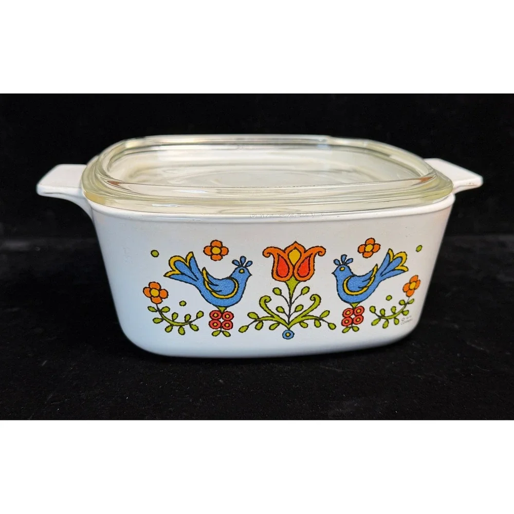 Vintage Corning Ware Friendship Bird 1.5 Qt Casserole Dish: A-1 1/2-B with Lid